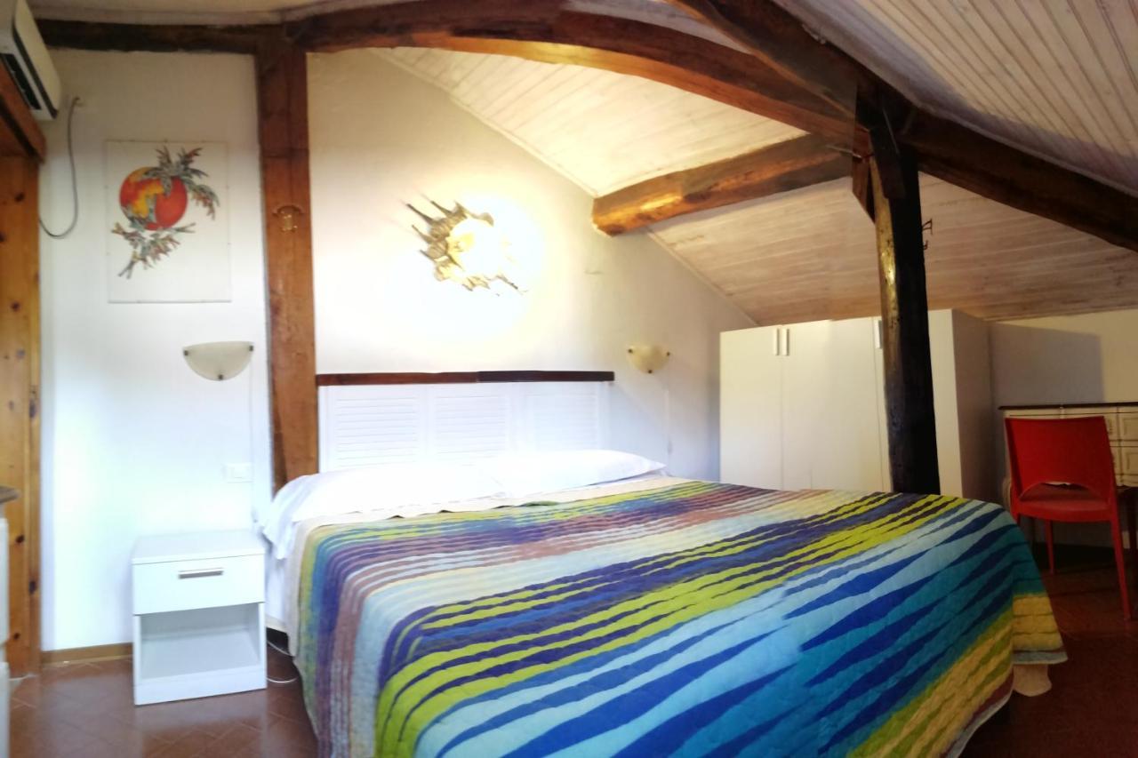 Delizioso Attico Con Ampio Terrazzo E Garage A Due Passi Dal Mare E Dalle Cinqueterre Lt-0485 Levanto Eksteriør billede