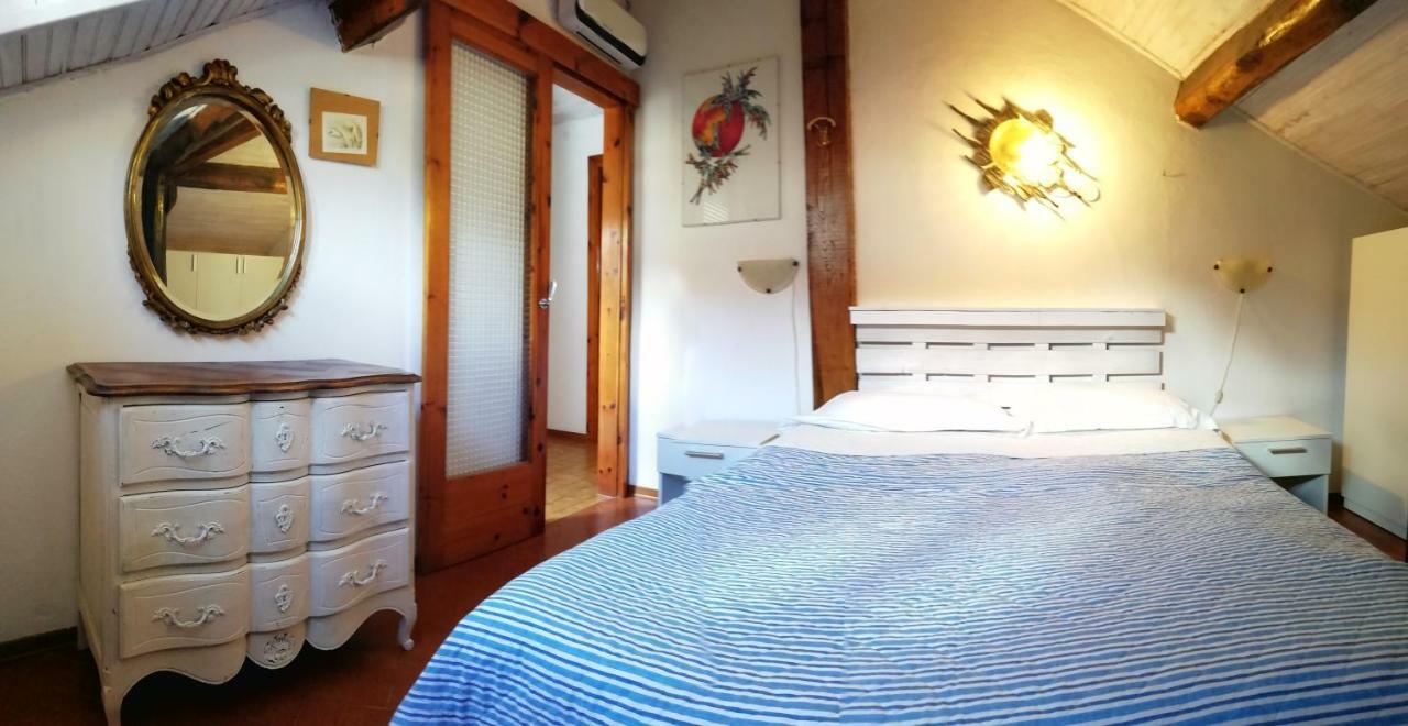 Delizioso Attico Con Ampio Terrazzo E Garage A Due Passi Dal Mare E Dalle Cinqueterre Lt-0485 Levanto Eksteriør billede